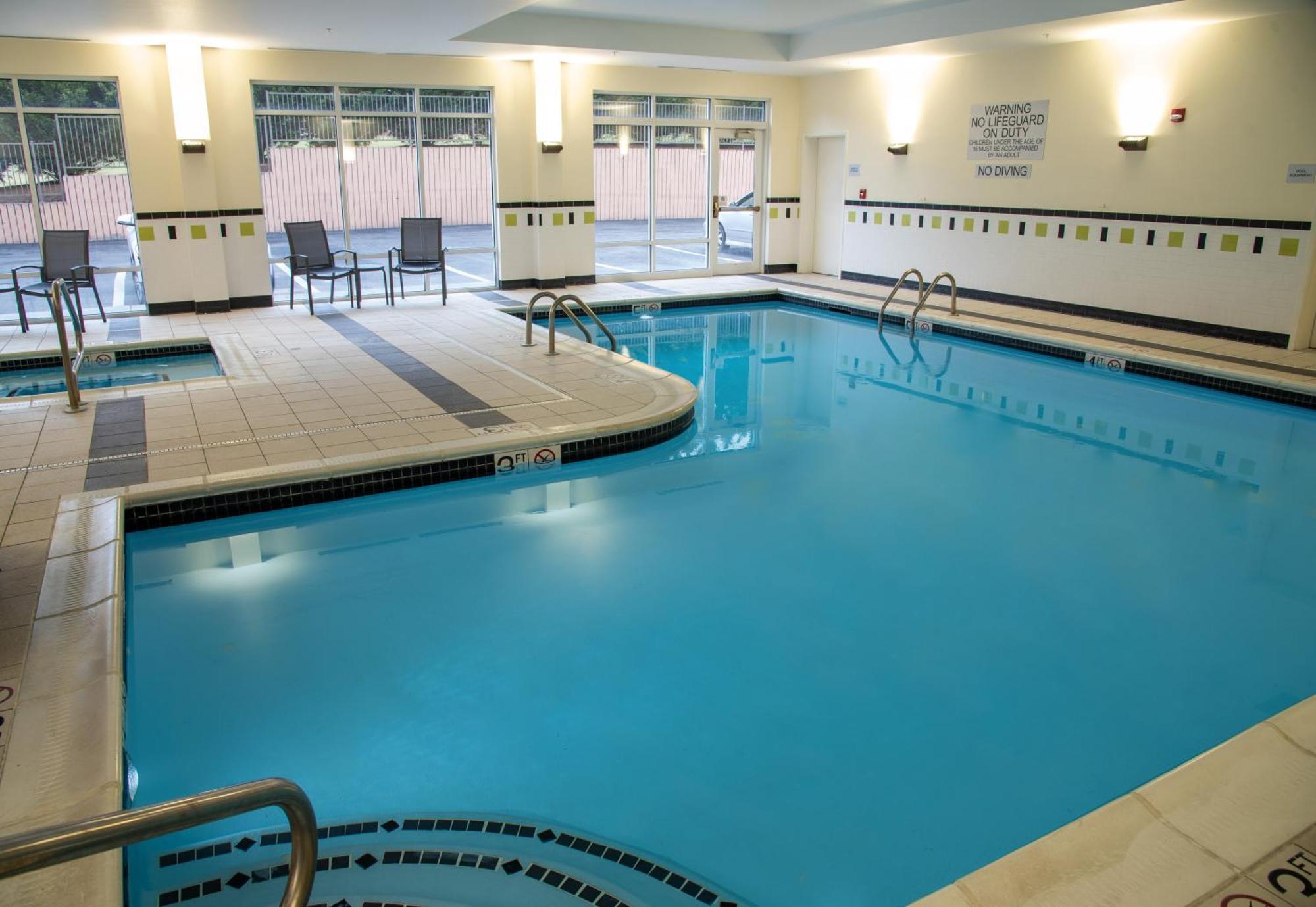 Fairfield Inn & Suites Льюисберг Экстерьер фото