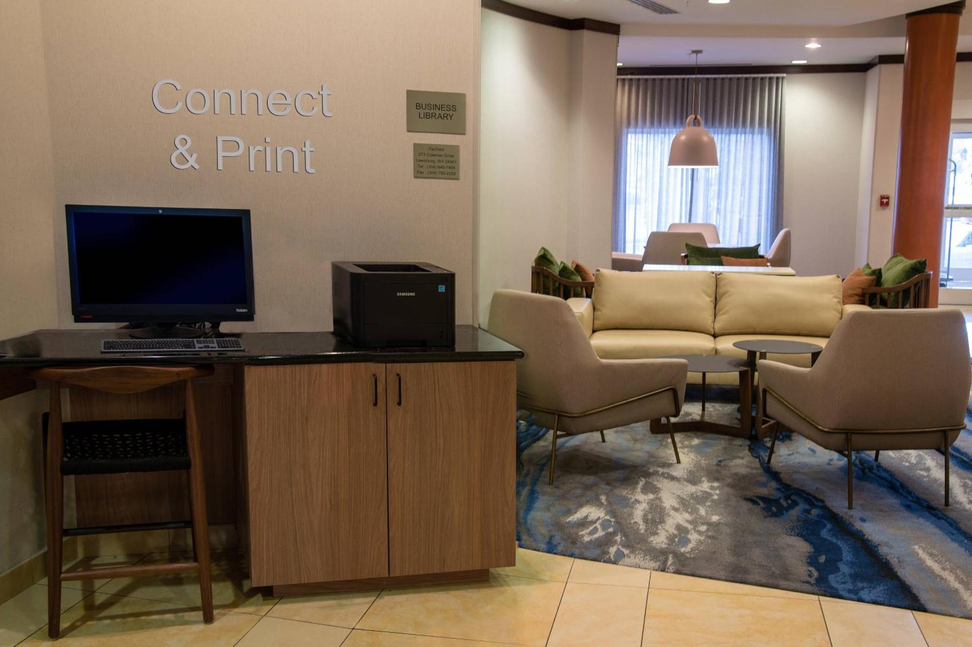 Fairfield Inn & Suites Льюисберг Экстерьер фото