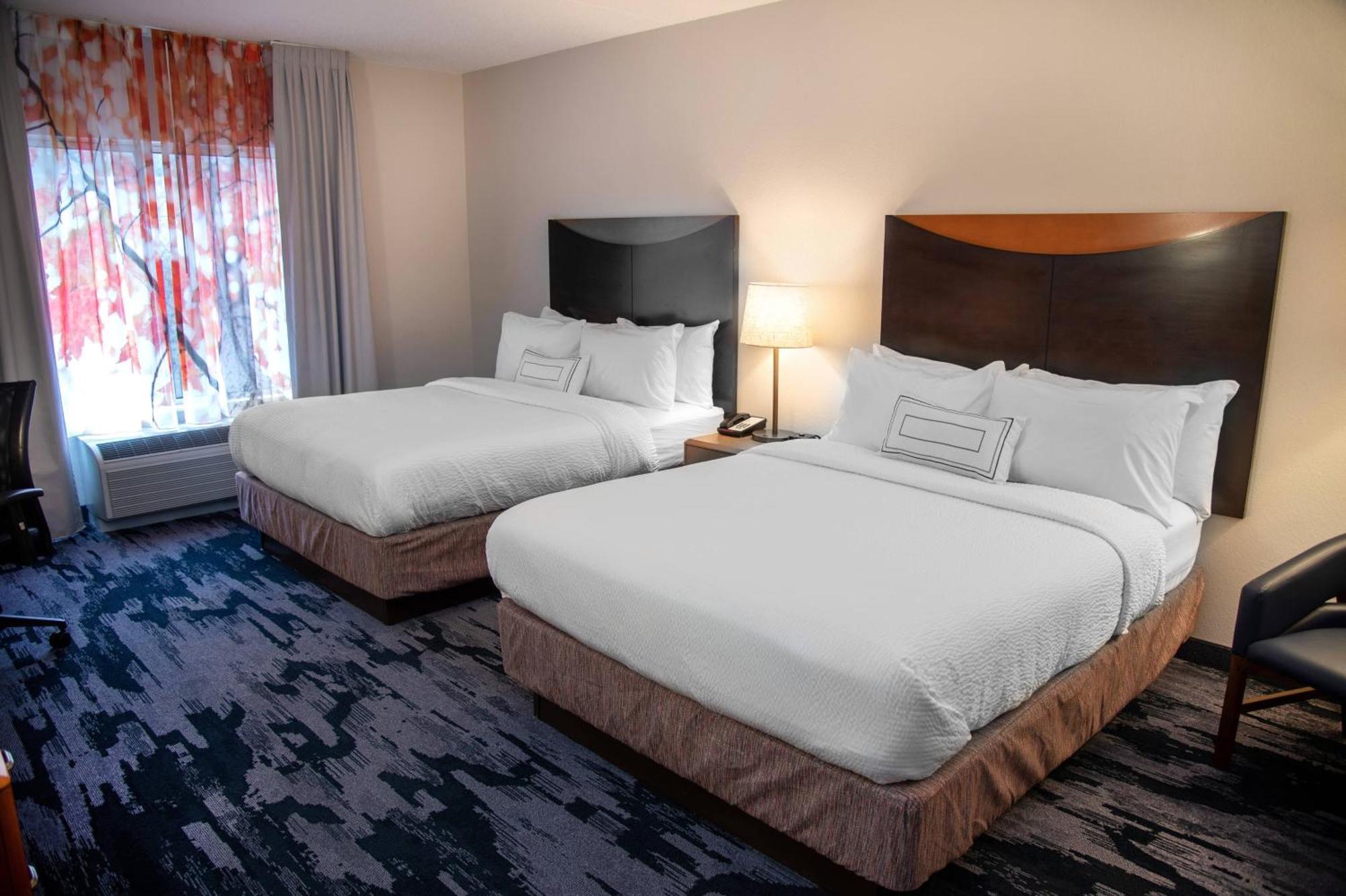 Fairfield Inn & Suites Льюисберг Экстерьер фото